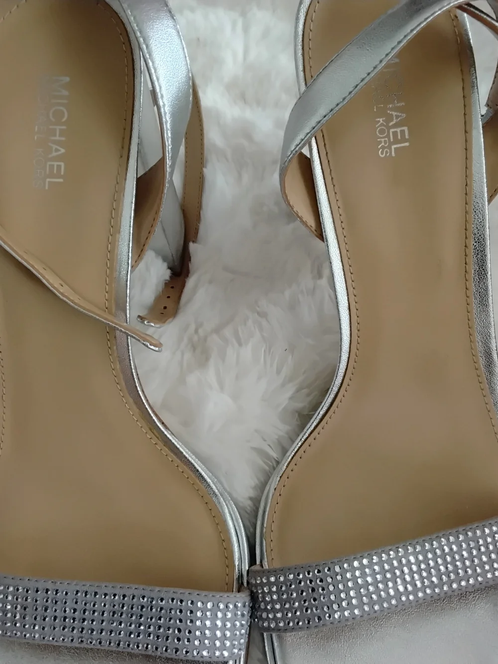 MICHAEL Michael Kors elegant silver